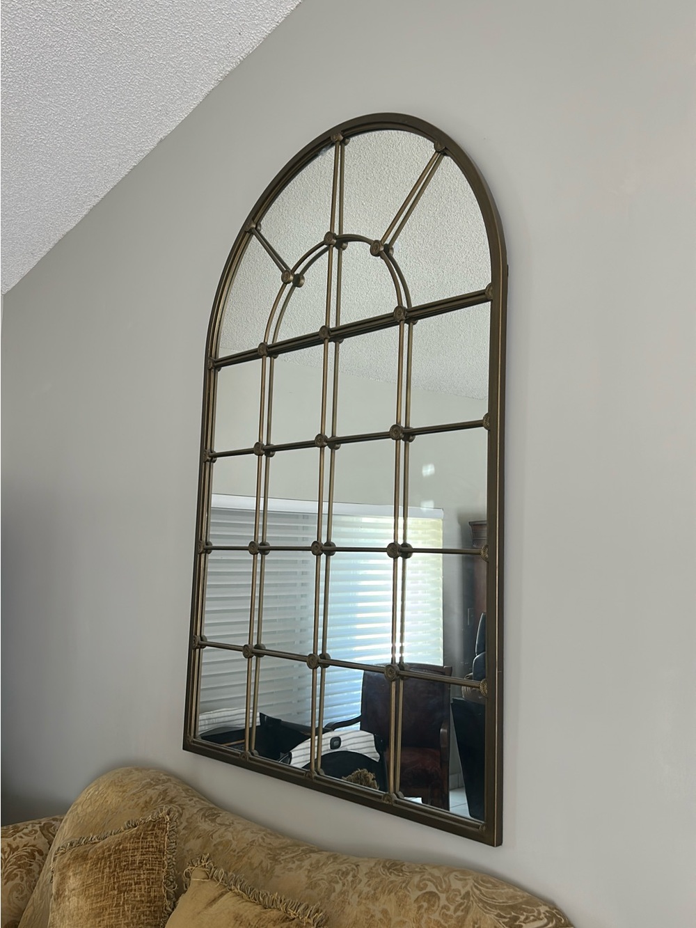 Arched Metal-Grid Wall Mirror in Bronze Finish
